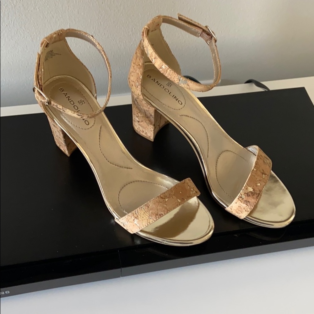Woman shoes,